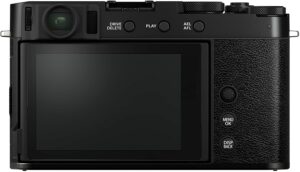 Fujifilm mirrorless X-E4 Sensore APS-C X-Trans CMOS 4 (BSI) da 26 Mpixel + X-Processor 4 Raffica 8fps (30fps ES) e sensibilità ISO 160-12800 (estesa ISO 80-51200)