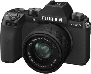 fujifilm X-S10 y kit obiettivo XC15-45 mm